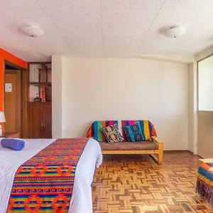 Guest house Pgh Hostal Quito, Quito