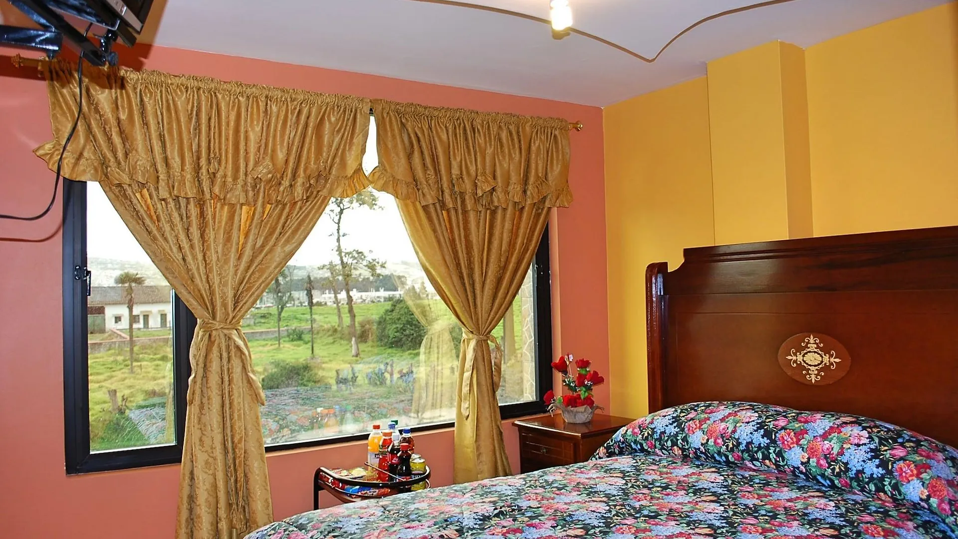 Hotel Gran Quitumbe كويتو 3*,  الإكوادور