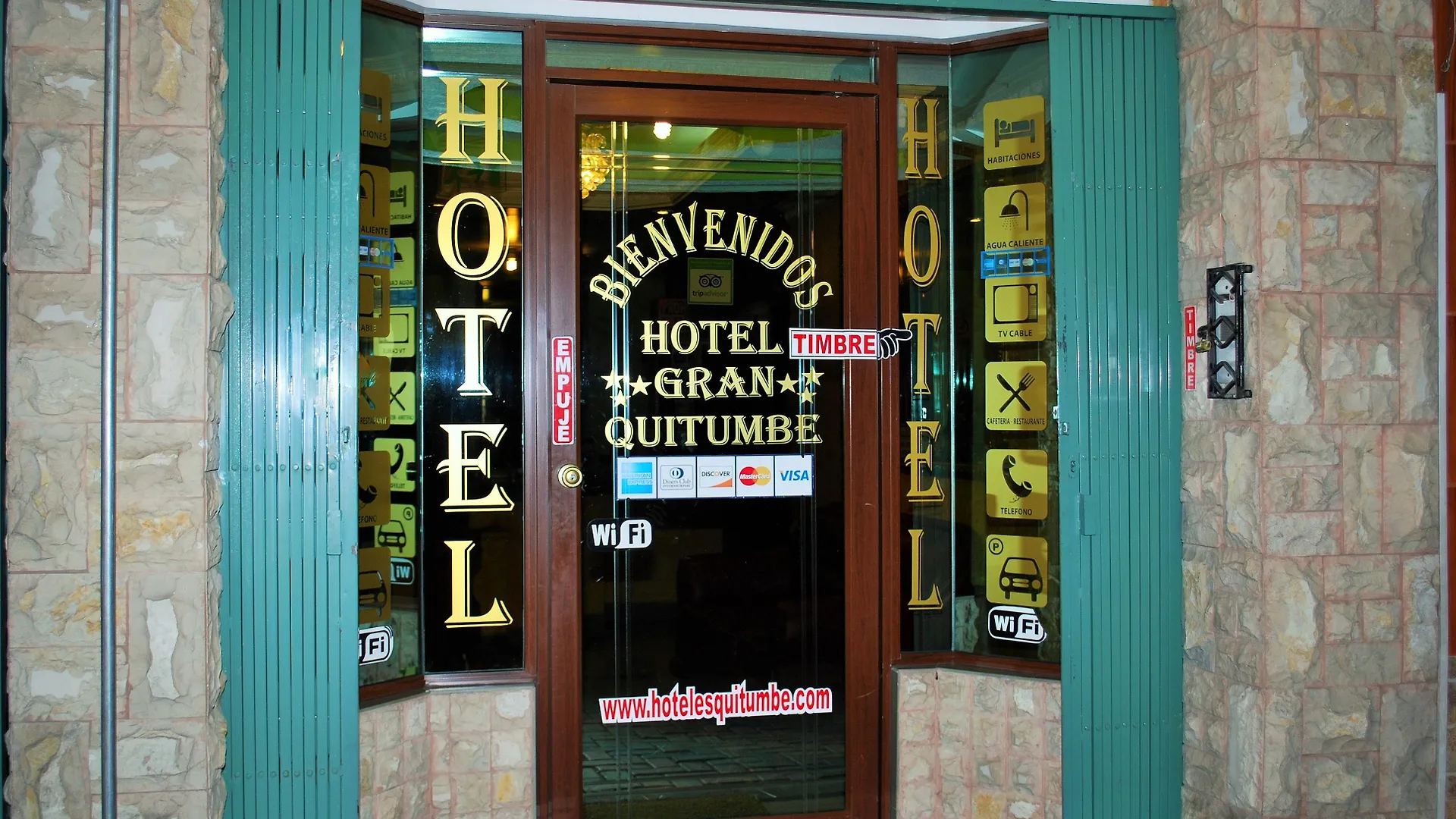 Hotel Gran Quitumbe Кито